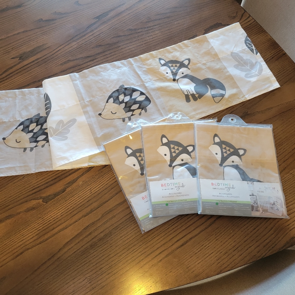 Bedtime Originals Little Rascal Window Valance